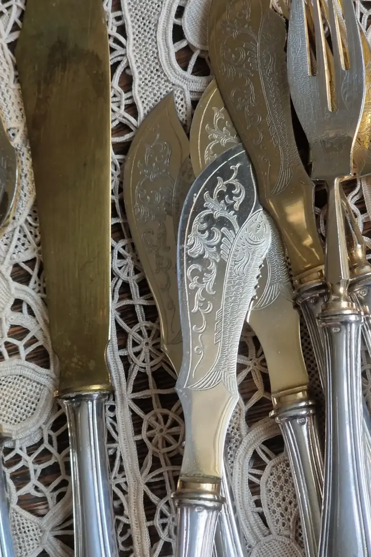 Antique Silver-Plated Fish Cutlery Set for Four with Serving Knife & Fork